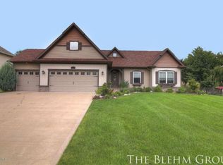 1637 Springwind Dr SW, Byron Center, MI 49315
