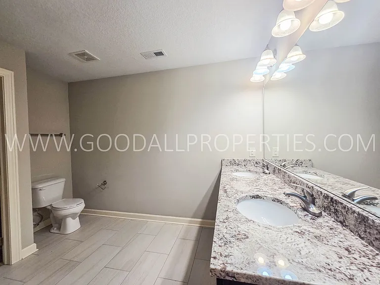 885 Northview Dr — Photo 14