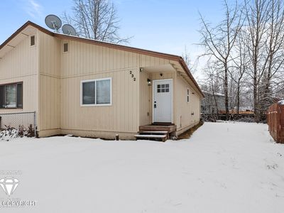 232 Orange Leaf Cir, Anchorage, AK, 99504