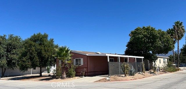 1st image of 913 S Grand Ave Space 134