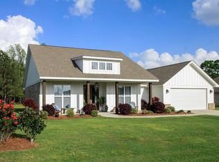 21 Copperfield Dr, Hattiesburg, MS 39402