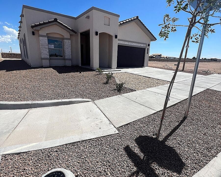 1st image of 13852 Paseo Perlas Dr