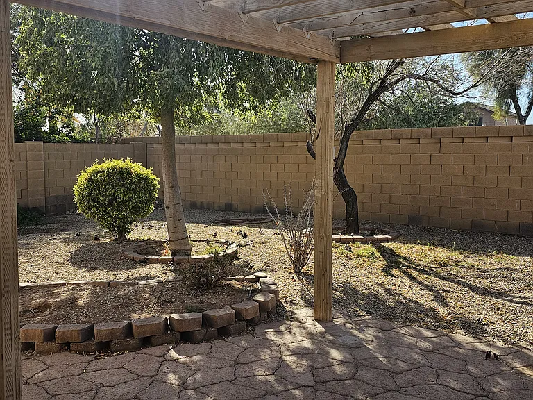 1113 N Agave St — Photo 12