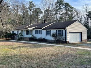 3056 Pierce Rd, Saluda, VA 23149