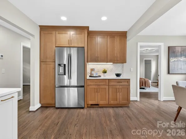 1434 Waddell St, Charlotte, NC 28216