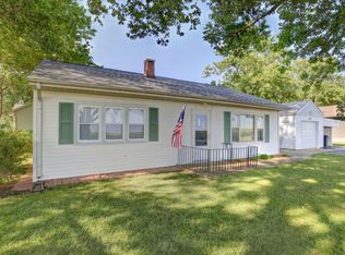 602 E Benham St, Tolono, IL 61880