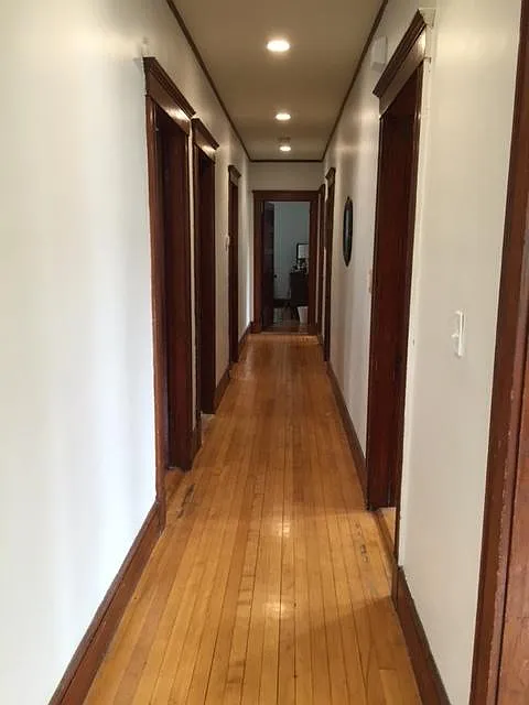 Building Photo - 56 Vinal Ave #2