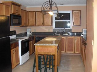 102 Lowe Rd, Kathleen, GA 31047