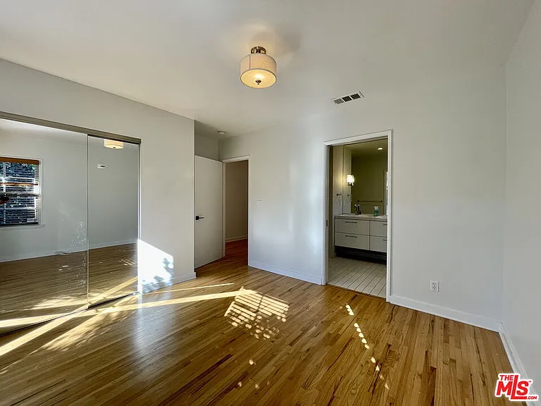 8011 Stewart Ave — Photo 23