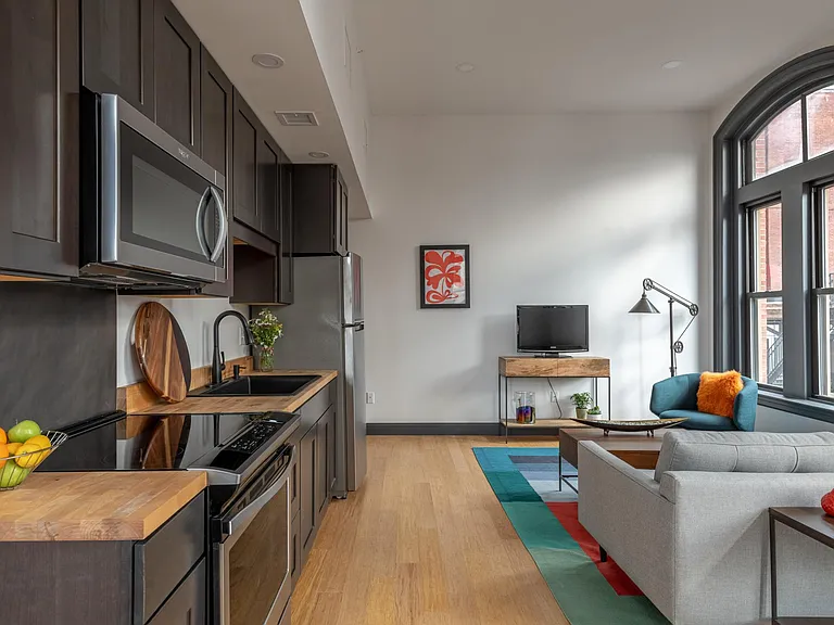 Model Unit #307