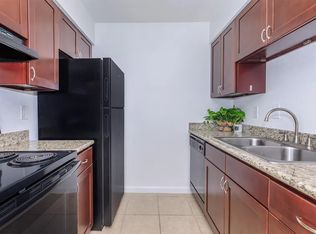 107 Clearview Ave #1B-1BA-845SQFT, Friendswood, TX 77546