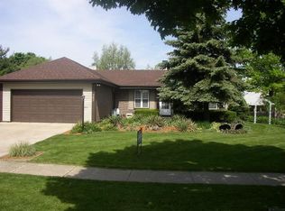 262 Cunningham Ln, Bloomingdale, IL