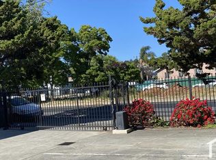 9201 Bancroft Ave #9, Oakland, CA 94603