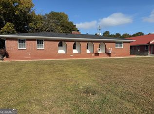 136 Martin Luther King Jr Dr, Winder, GA
