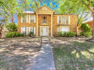 1102 Lexington Cir, Desoto, TX 75115