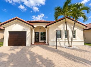 2721 NE 42nd Ave, Homestead, FL 33033
