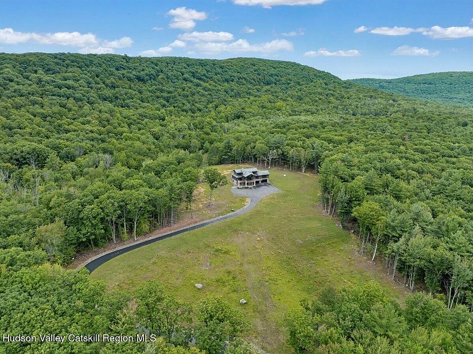 1st image of 1 Estate View Drive