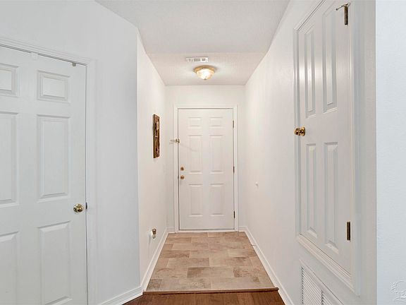 3rd image of 7346 Chimney Pines Dr