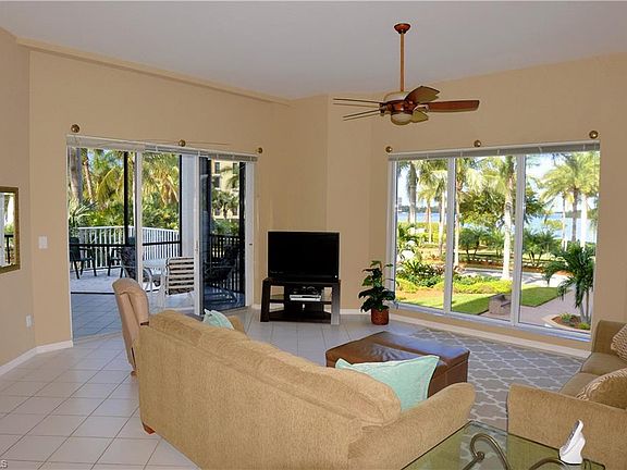 5th image of 4198 Bay Beach Ln APT 114