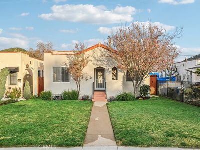 3845 Hollypark Pl, Los Angeles, CA, 90039