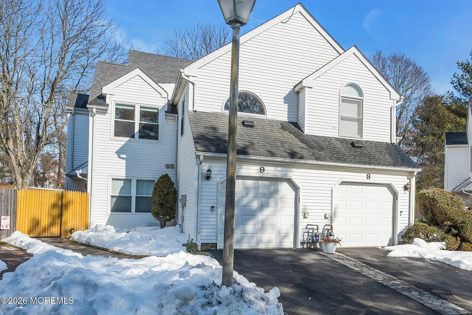 9 Dickenson Court photo 1