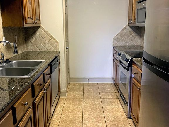 5th image of 112 Hillside Dr #52-1