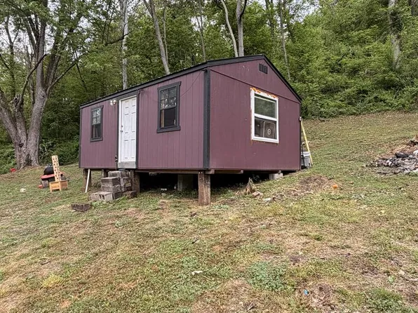 130 Pleasant Ridge Rd, Pomeroy, OH 45769