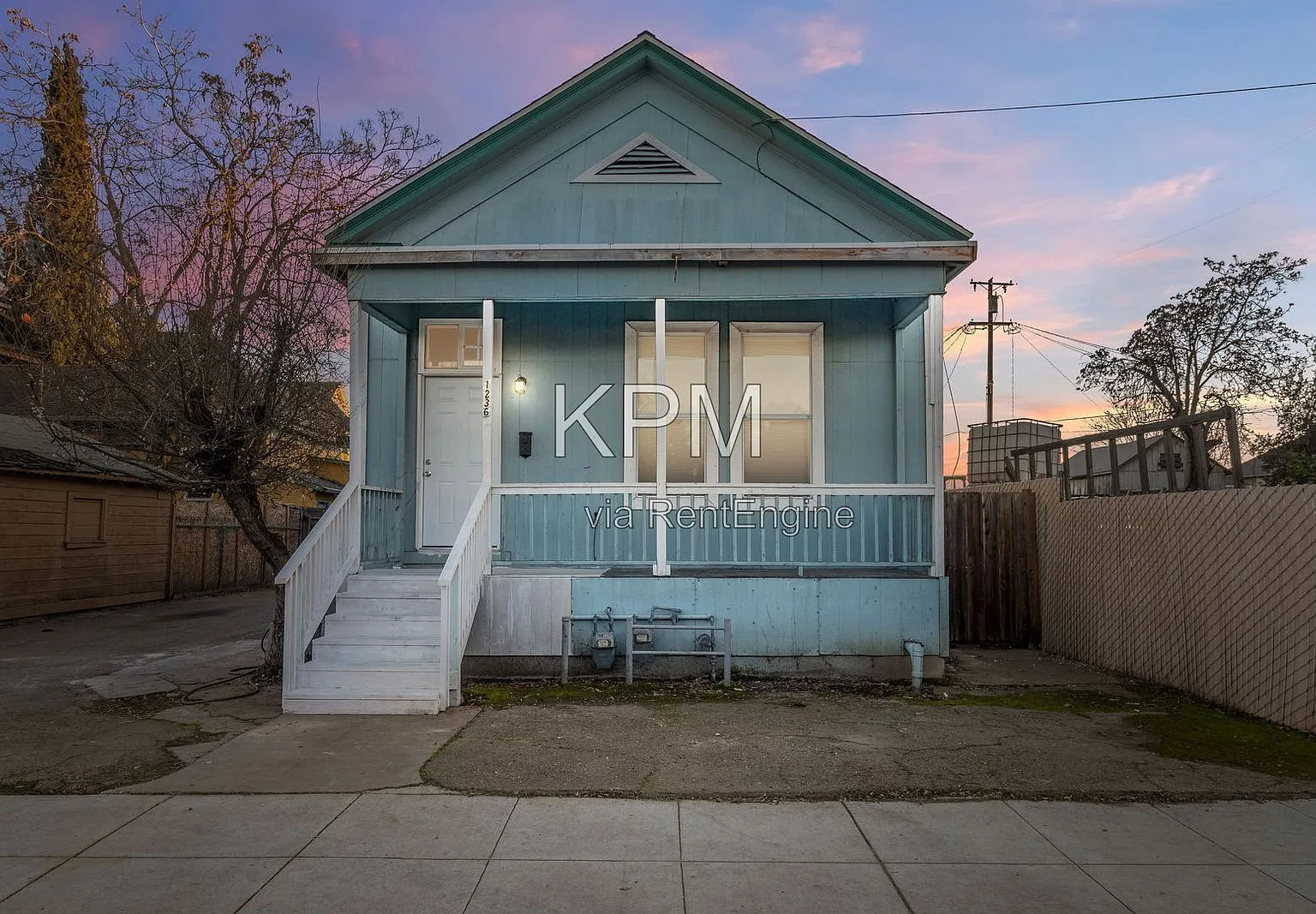 2 bed, 2.0 bath, 1590 sqft, $1,650 — Photo 1