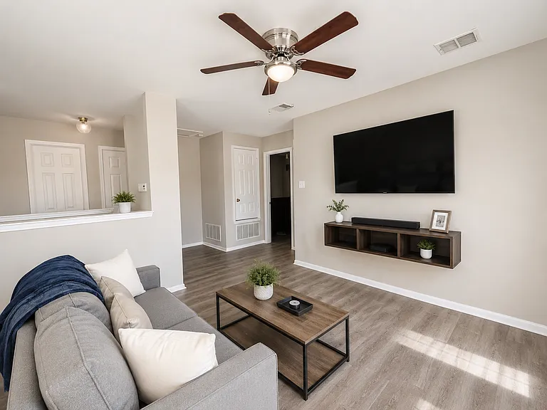 2809 Coyote Ridge Dr — Photo 14