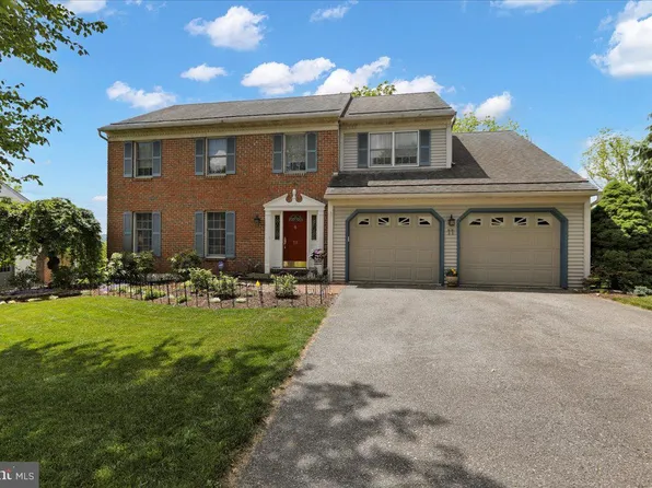 11 Longview Dr, Birdsboro, PA 19508
