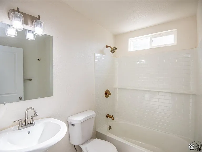 350 S Monte Vista Dr — Photo 6