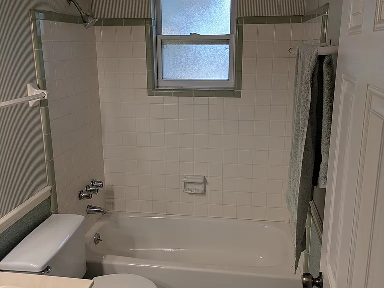 5127 NW 24th Pl — Photo 12