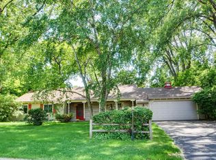 1752 James Rd, Mendota Heights, MN 55118