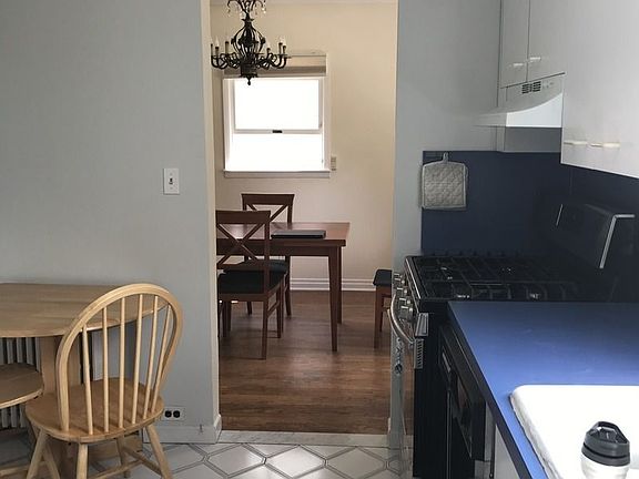 5th image of 8220 211th St
