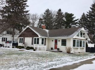 1657 Crittenden Rd, Alden, NY 14004