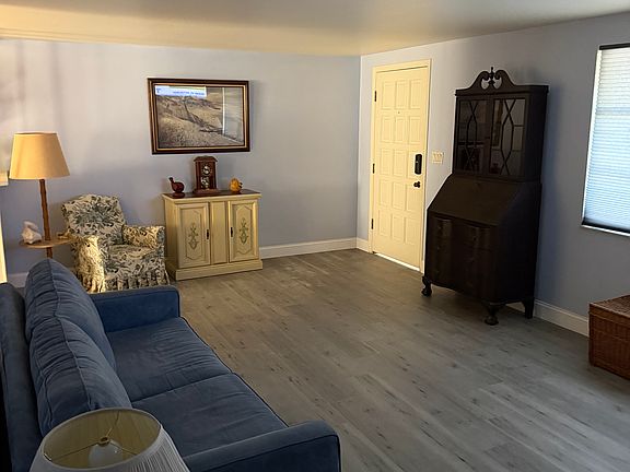 4th image of 3467 Shamrock Dr