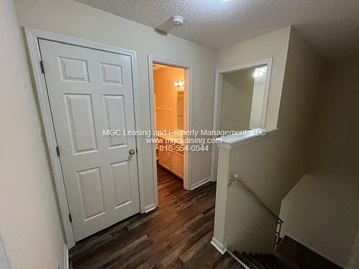 1845 NE Knollbrook St — Photo 7