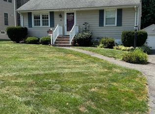 31 Verona Rd, New Providence, NJ 07974