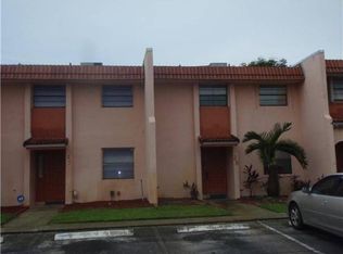 26 Cortez Way, Davie, FL 33324