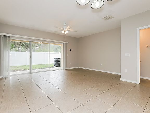 4th image of 20426 Needletree Dr