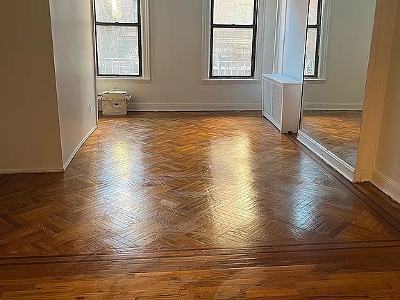 2nd image of 1413 Lexington Ave APT 2