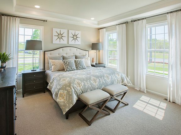 Luxury Owner s Suite