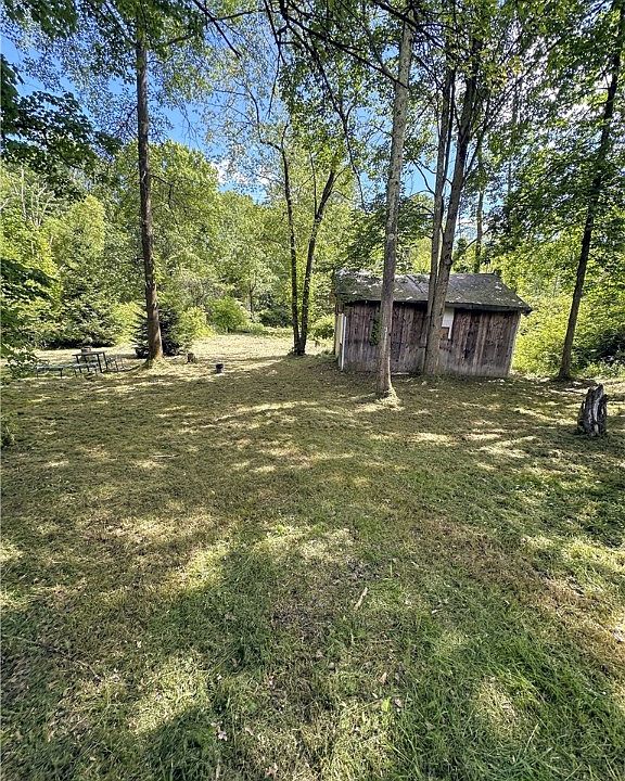 1st image of 1625 Park Dr