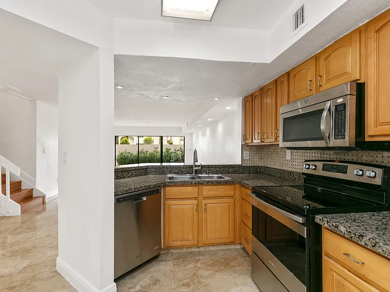 3530 Magellan Cir #613 — Photo 10