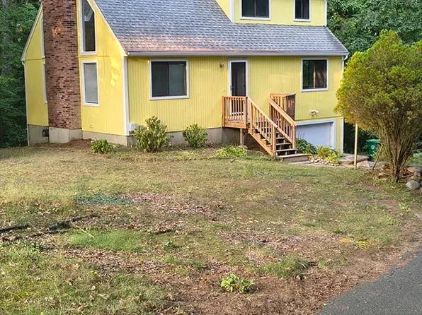 16 Hundred Oaks Ln #16, Ashland, MA 01721