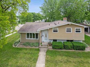 2225 E Forest St, Appleton, WI 54915