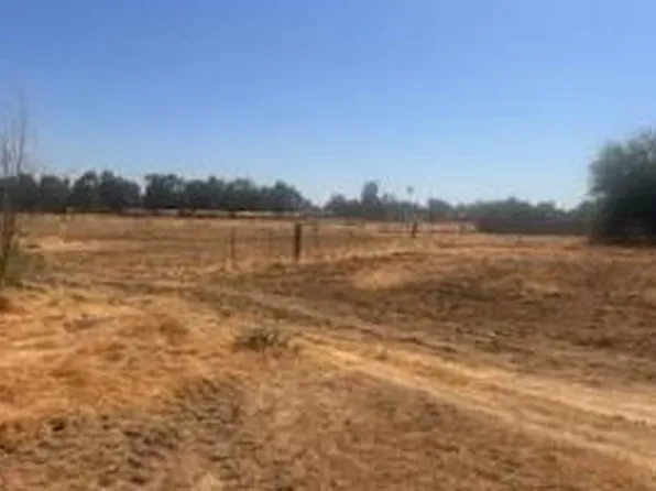 6674 W McKinley Ave, Fresno, CA 93723