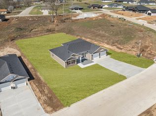141 Poelker Pl, Jefferson City, MO 65109