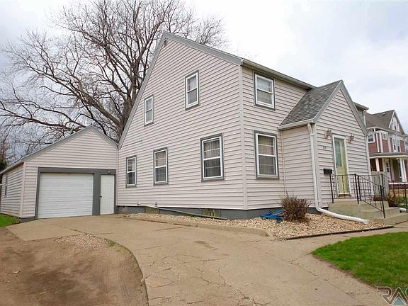 2nd image of 313 N Josephine Ave