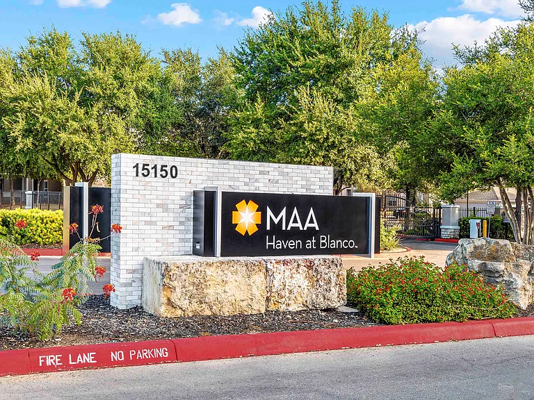MAA Haven at Blanco — Photo 14